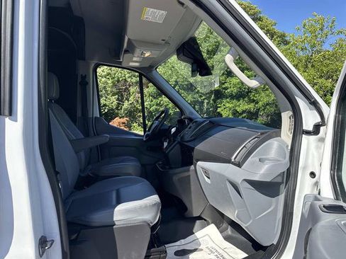 Used 2018 Ford Transit 250 148 Medium Roof RWD image 10