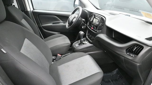 Used 2022 RAM ProMaster City Tradesman FWD image 11