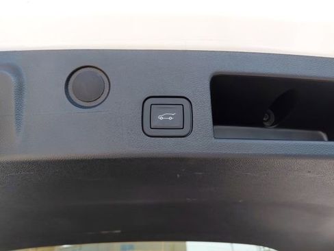 New 2026 GMC Terrain Elevation w/ Elevation Premium Package image 34