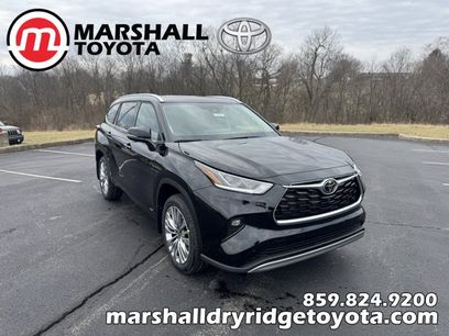 New 2026 Toyota Highlander Platinum