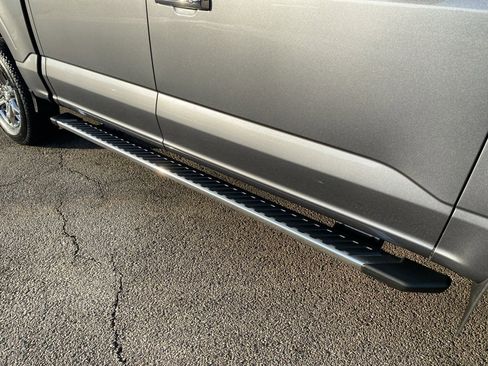 Used 2022 Ford F150 XLT w/ Equipment Group 302A High image 11