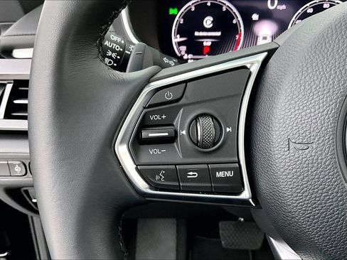 Certified 2026 Acura MDX FWD w/ Technology Package image 24