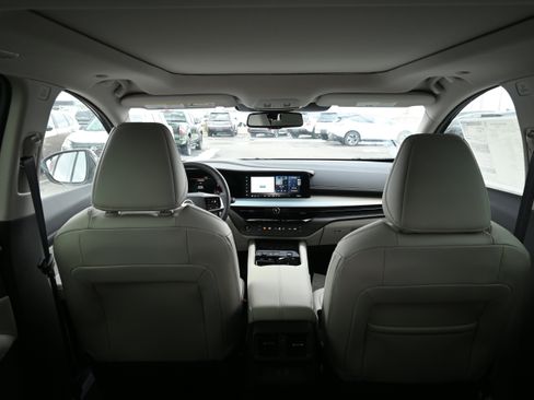 New 2025 Nissan Murano SL AWD/4WD image 13