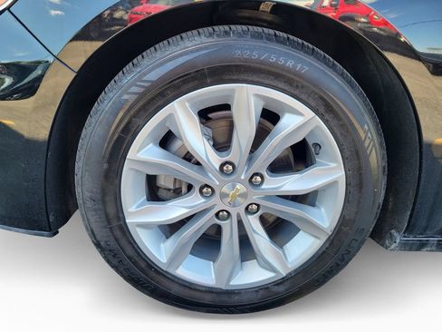 Used 2024 Chevrolet Malibu LT FWD image 28