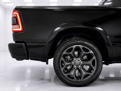 Used 2023 RAM 1500 Limited AWD/4WD image 12