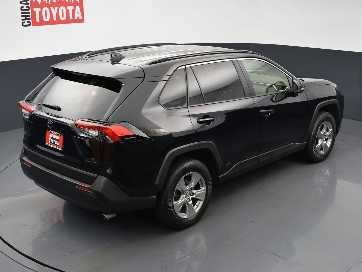 Used 2022 Toyota RAV4 LE AWD/4WD image 20