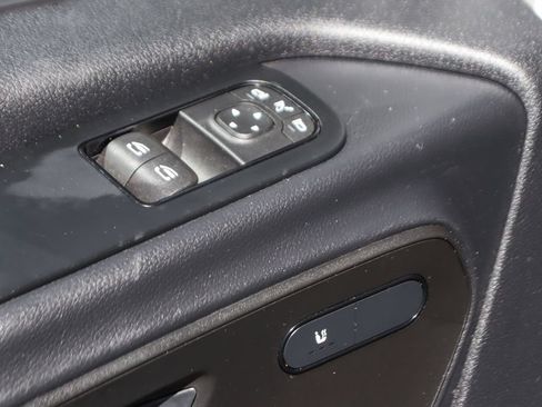 Used 2025 Mercedes-Benz Sprinter 2500 image 19