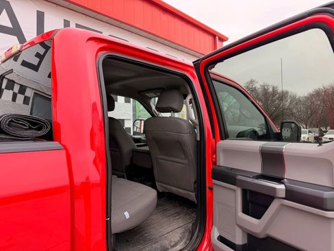 Used 2016 Ford F150 XLT w/ Equipment Group 302A Luxury image 26