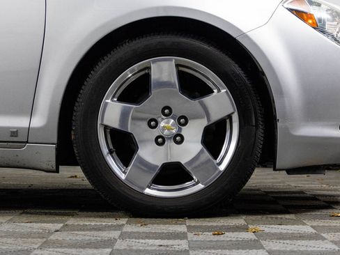 Used 2009 Chevrolet Malibu LT w/ HFV6 Engine Package image 34