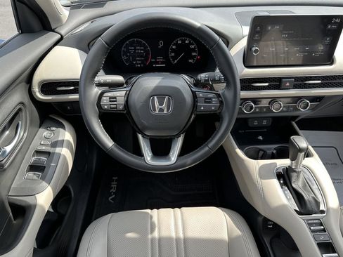 Used 2026 Honda HR-V EX-L image 12