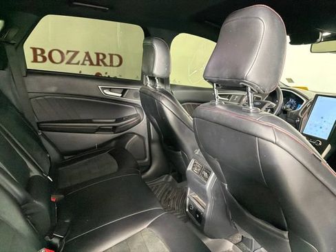 Used 2021 Ford Edge ST-Line FWD image 19