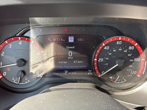 Used 2021 Nissan Titan PRO-4X w/ Pro-4x Convenience Package AWD/4WD image 20