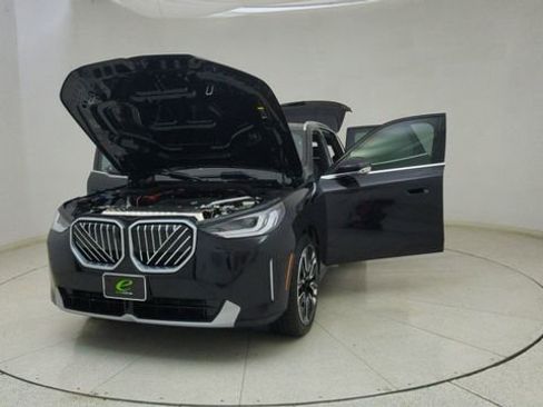 Used 2025 BMW X3 xDrive30i AWD/4WD image 70