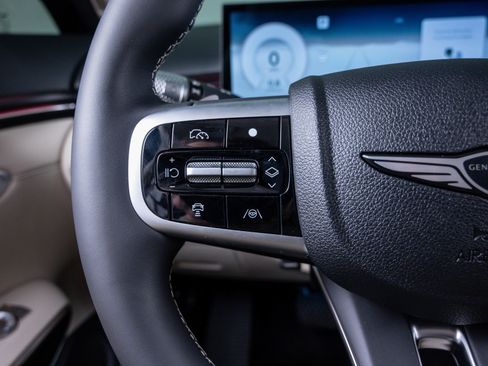 New 2026 Genesis GV70 2.5T Select AWD/4WD image 22