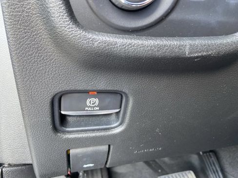 Used 2021 Jeep Grand Cherokee L Limited image 45