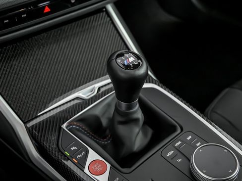 Used 2024 BMW M2 -CARBON PACKAGE w/ Carbon Package image 37