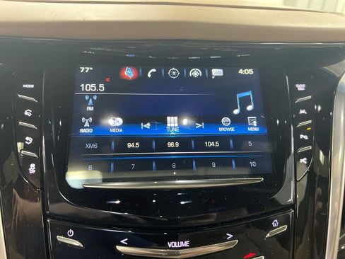 Used 2019 Cadillac Escalade ESV Platinum AWD/4WD image 14