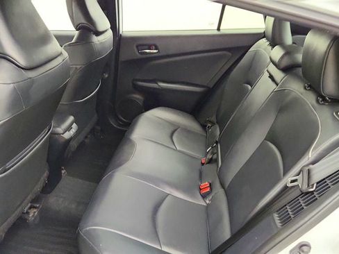 Used 2021 Toyota Prius Prime XLE w/ Carpet Mat Package (TMS) FWD image 18