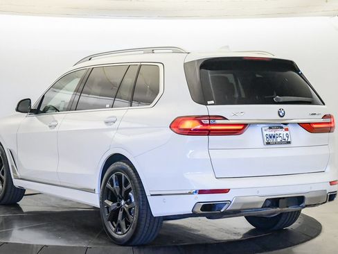 Used 2019 BMW X7 xDrive40i w/ Cold Weather Package AWD/4WD image 2
