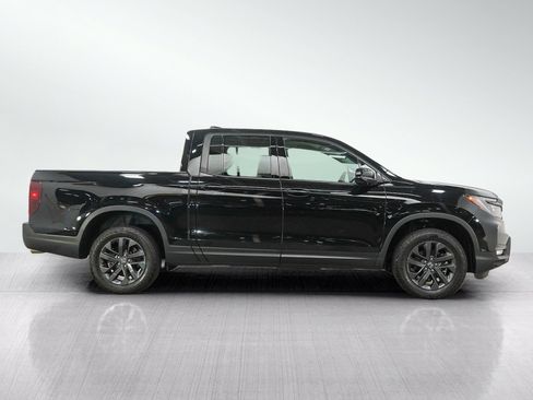 Used 2024 Honda Ridgeline Sport image 6