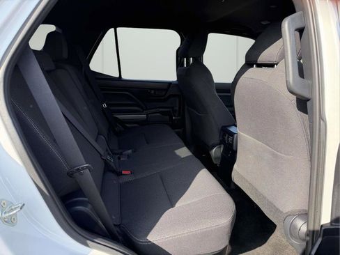 Used 2025 Toyota 4Runner SR5 image 12