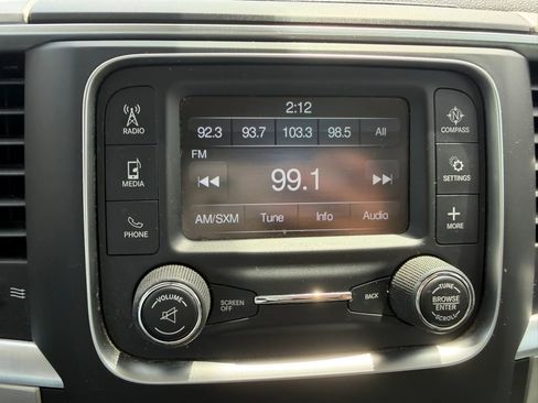 Used 2019 RAM 1500 Classic SLT AWD/4WD image 24