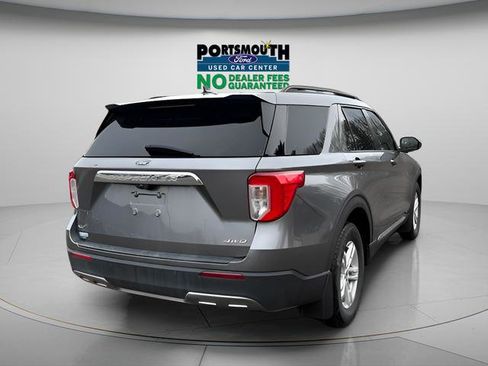 Used 2022 Ford Explorer XLT w/ Equipment Group 202A AWD/4WD image 29