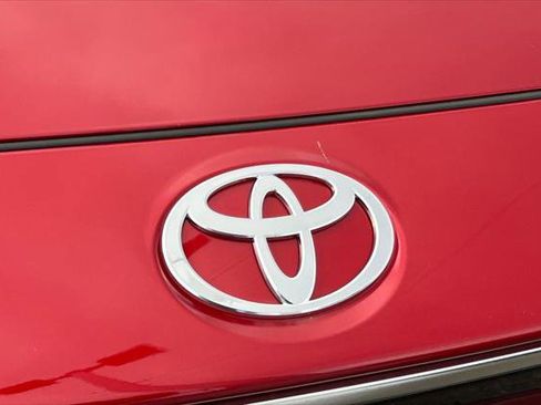 Certified 2025 Toyota bZ4X FWD image 13