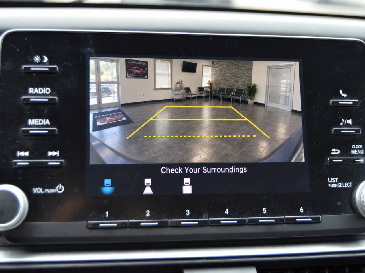 Used 2019 Honda Accord LX image 8