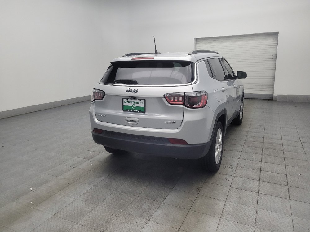 Used 2024 Jeep Compass Latitude AWD/4WD image 9