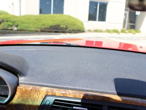 Used 2007 BMW Z4 3.0i image 32