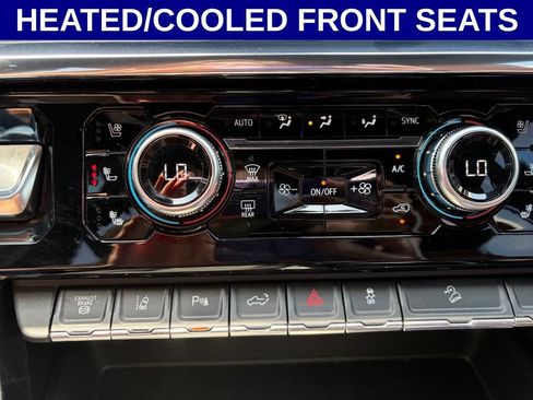Used 2025 GMC Sierra 2500 Denali Ultimate AWD/4WD image 5