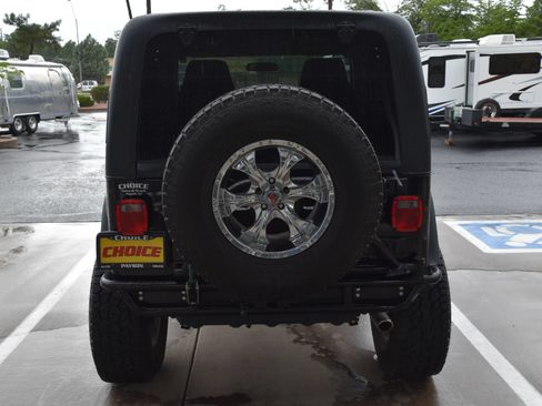 Used 2006 Jeep Wrangler X AWD/4WD image 7