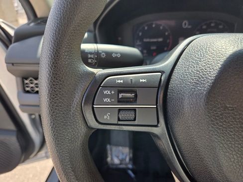 Used 2025 Honda Accord SE image 29