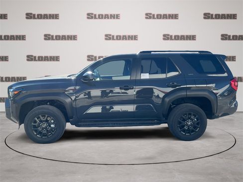 New 2026 Toyota 4Runner SR5 image 2