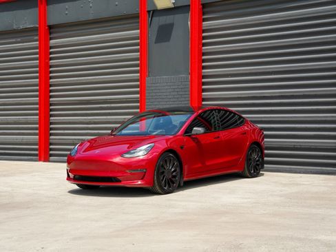 Used 2022 Tesla Model 3 Performance AWD/4WD image 1