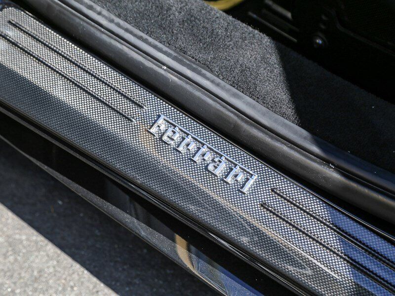 Used 2013 Ferrari 458 Spider RWD image 39