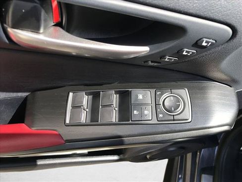 Used 2025 Lexus IS 300 w/ Premium Package RWD image 13