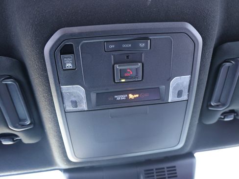 Certified 2025 Toyota 4Runner Limited image 27