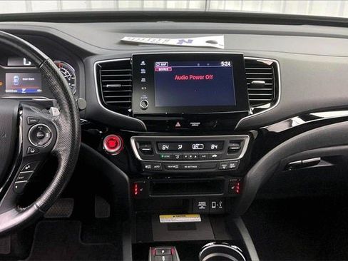 Certified 2023 Honda Ridgeline Black Edition image 6