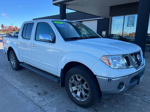 Used 2016 Nissan Frontier SL image 11