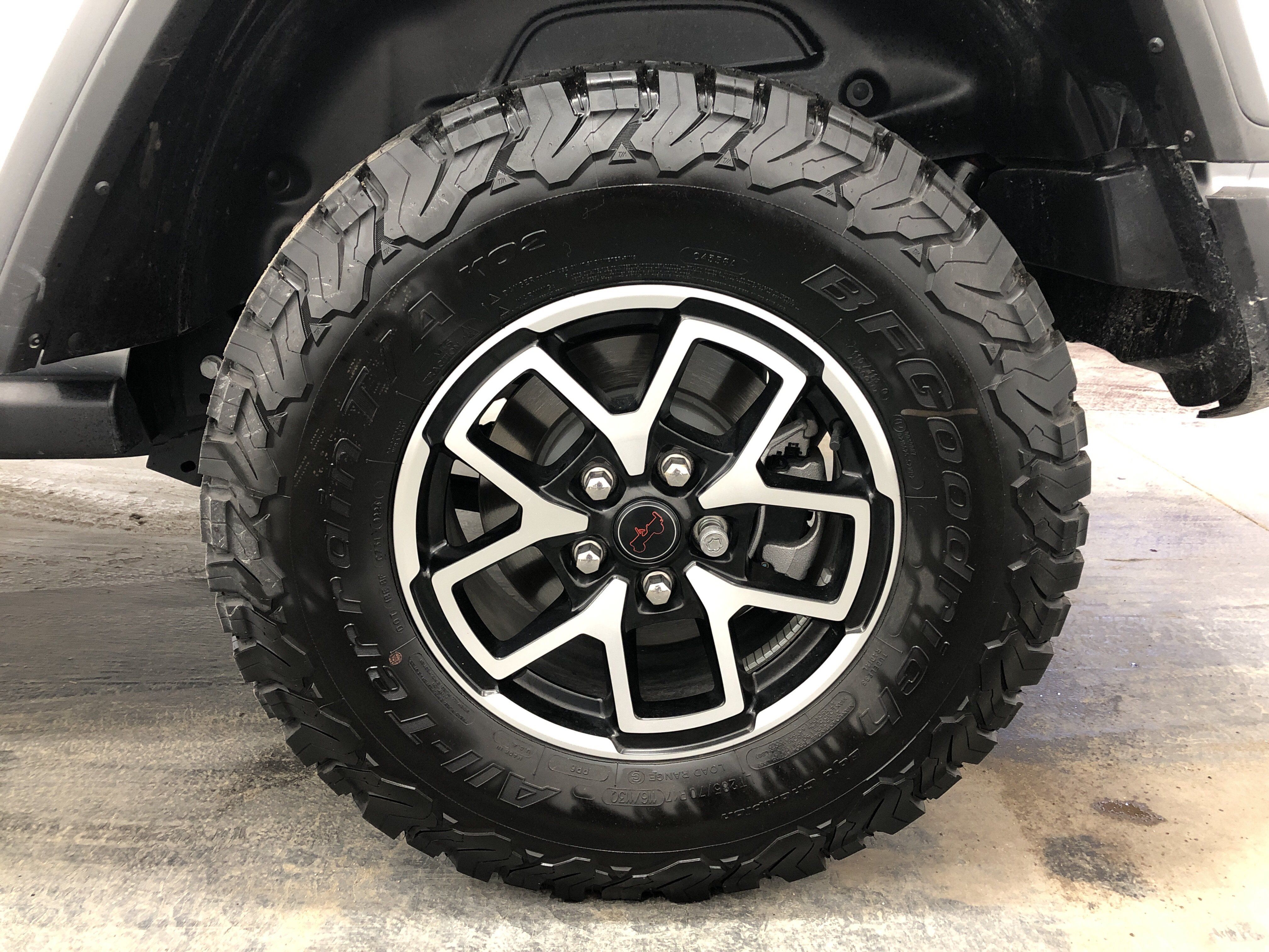 Certified 2024 Jeep Wrangler Unlimited Rubicon w/ Convenience Group AWD/4WD image 27