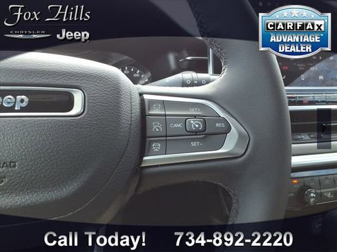 Used 2026 Jeep Compass Limited image 17