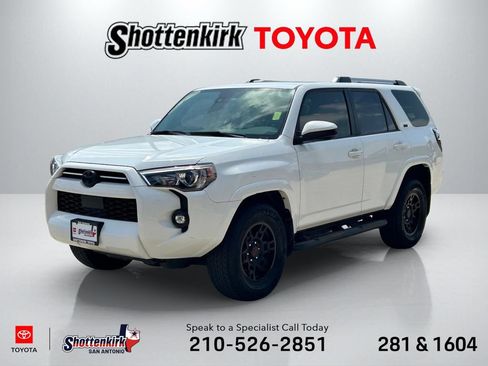 Used 2022 Toyota 4Runner SR5 RWD image 1