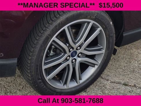 Used 2020 Ford Edge Titanium w/ Equipment Group 301A FWD image 7