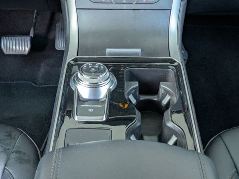 Used 2019 Ford Edge SEL w/ Equipment Group 201A FWD image 19