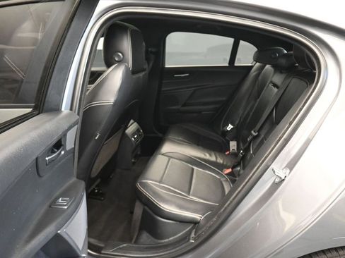 Used 2019 Jaguar XE S image 30