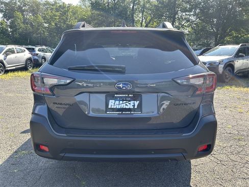 Certified 2025 Subaru Outback Onyx Edition image 7