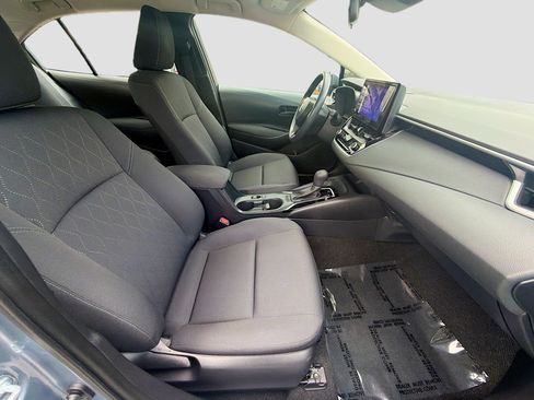 Used 2024 Toyota Corolla LE w/ LE Convenience Package image 30