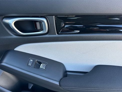 Certified 2025 Honda Civic Sport image 20
